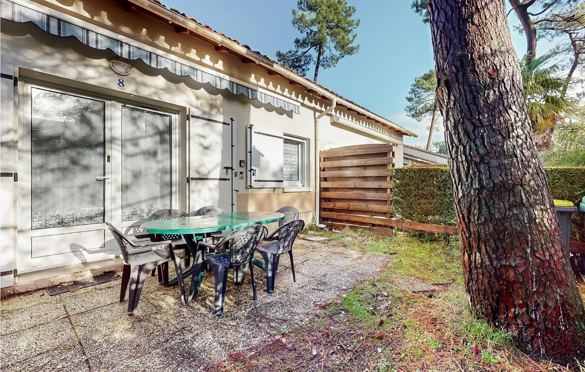 3 Bedroom Beautiful Home In Ronce-Les-Bains Exterior photo